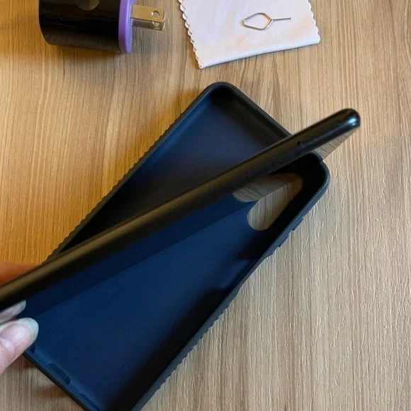 Samsung Galaxy A13 5G (A136U) - 64GB Unlocked Smartphone - Black - Picture 5 of 12